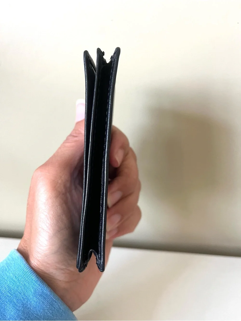 Boston Leather Goods Black Leather Bifold Card Case